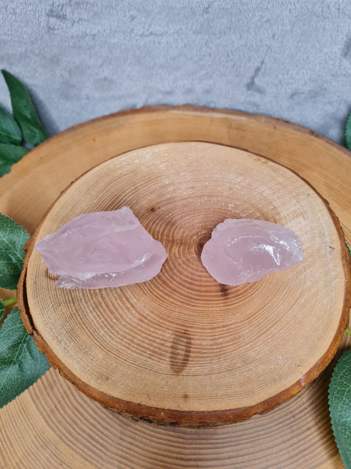 Rosenquarz Rohstein (versch. Größen)