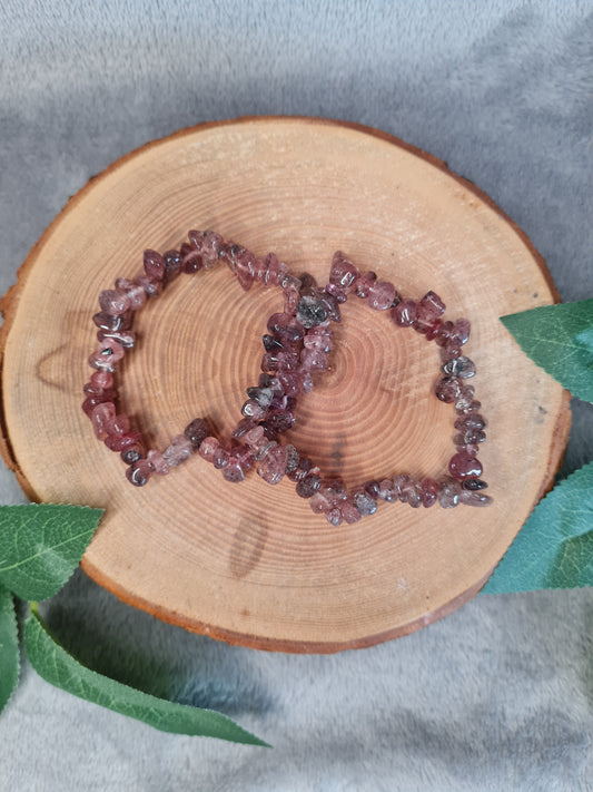 Erdbeerquarz Splitterarmband