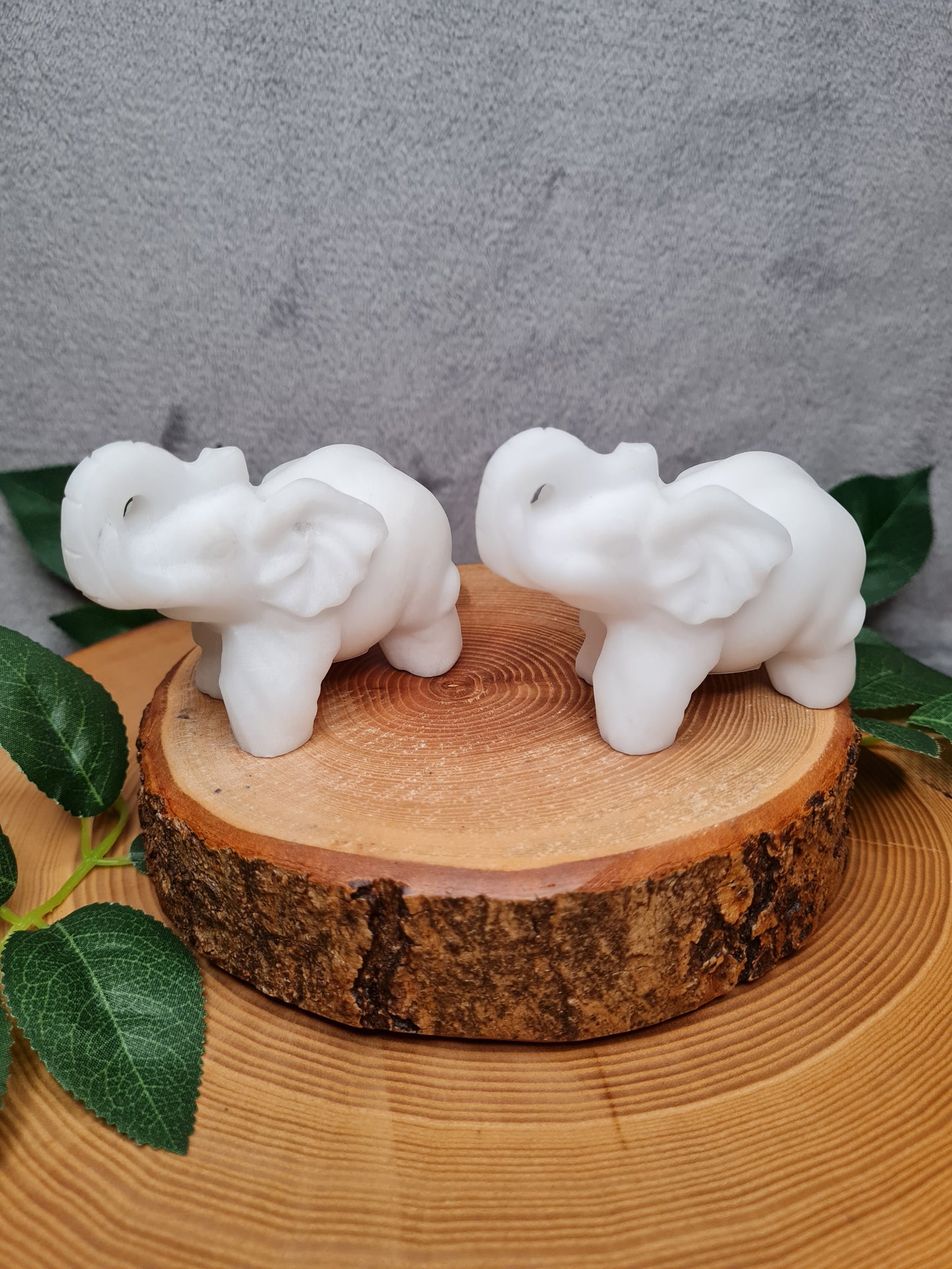 Weißer Jade Elefant