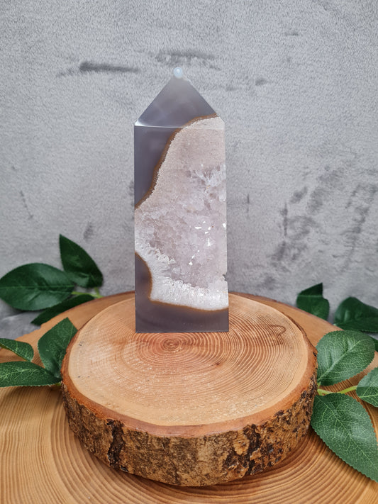 Achat Turm/Slap mit Druse (AD1)