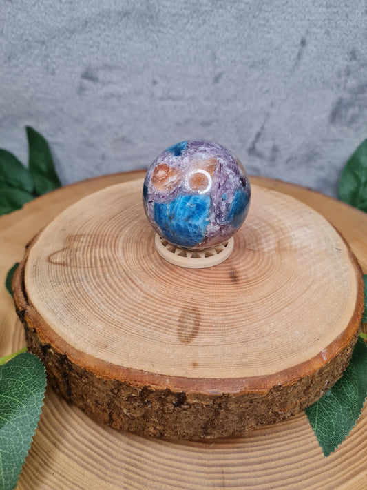 Purple Mica, Apatit und Sonnenstein Kugel (Nr.1)