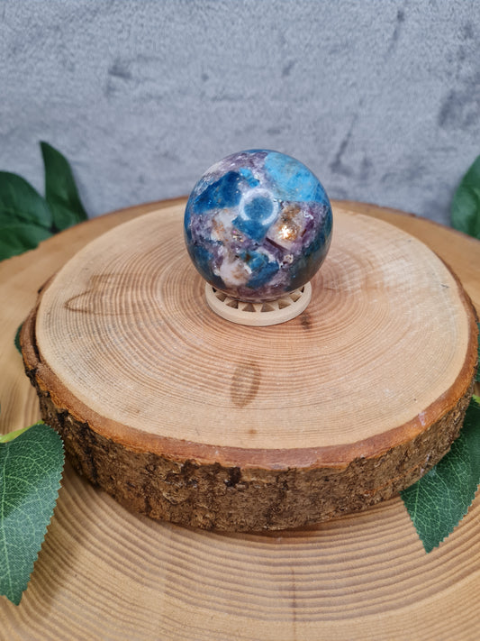Purple Mica, Apatit und Sonnenstein Kugel (Nr.3)