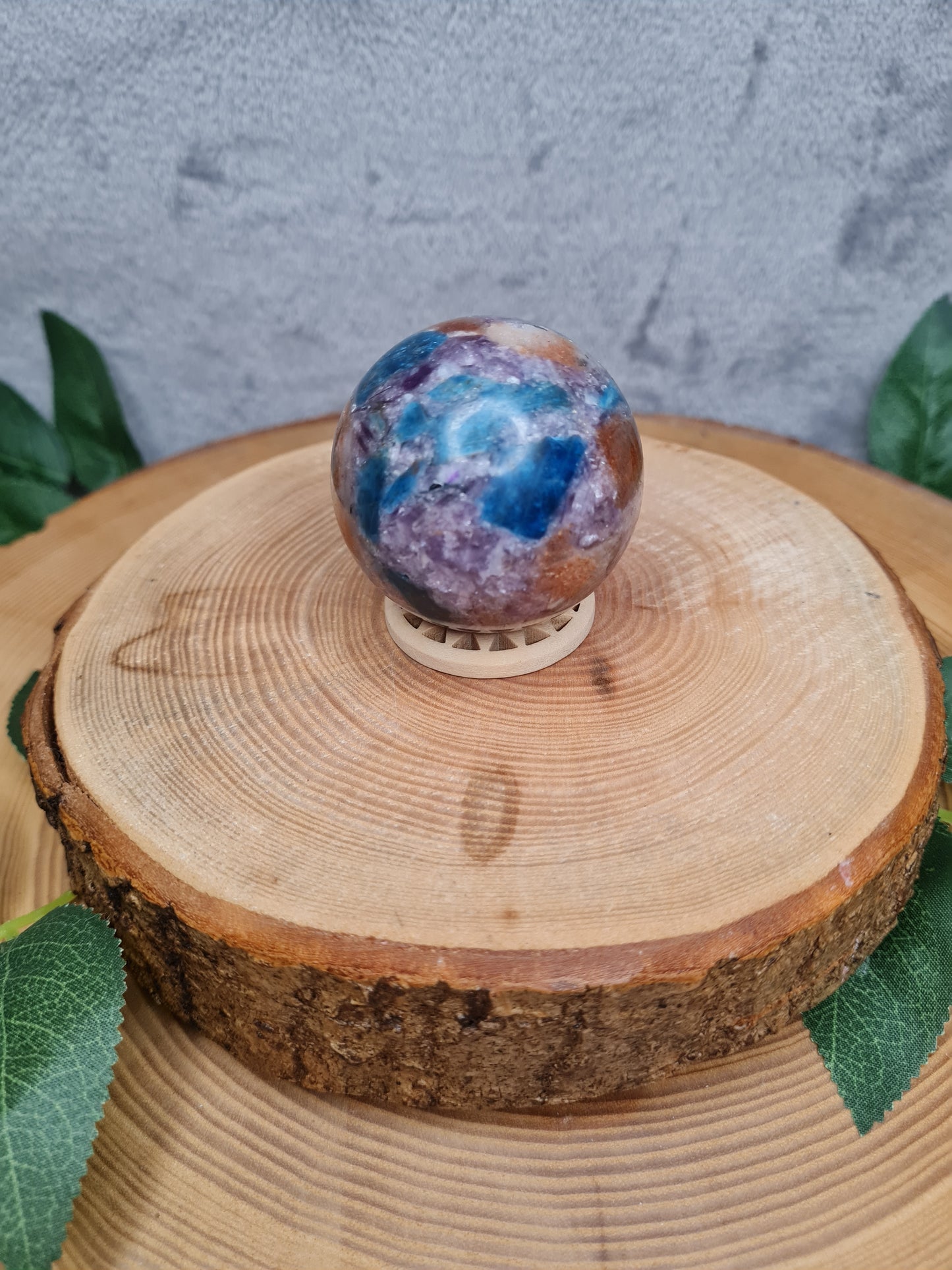 Purple Mica, Apatit und Sonnenstein Kugel (Nr.4)