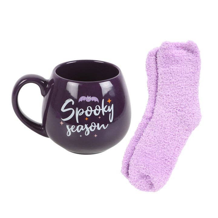 Spooky Season Halloween-Set mit Tasse und Socken