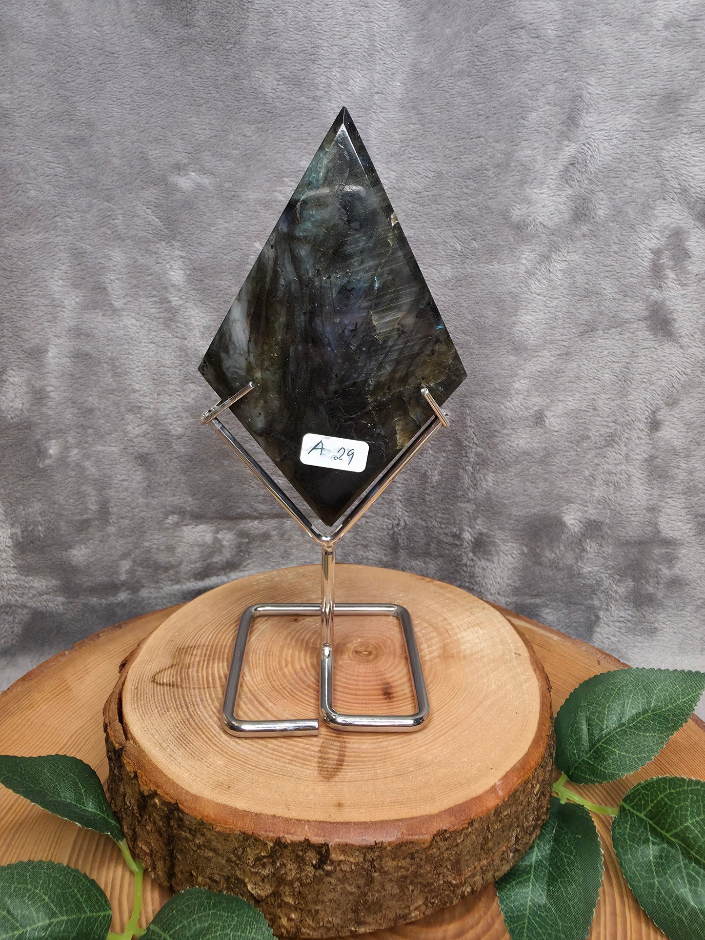 Labradorit Diamant auf Ständer (A29)