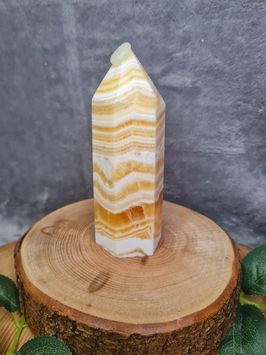 Orangen Calcit Turm (OA29)