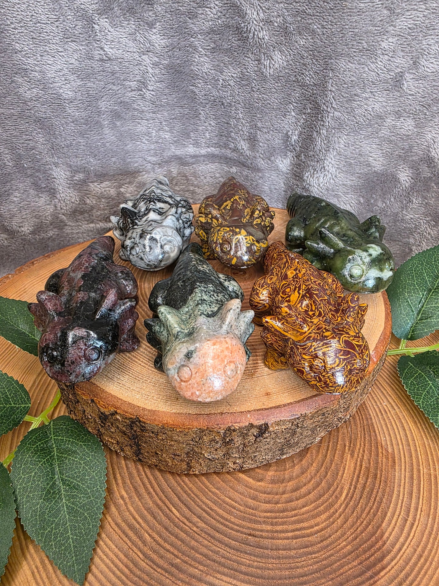 Axolotl Carvings (wählbar)