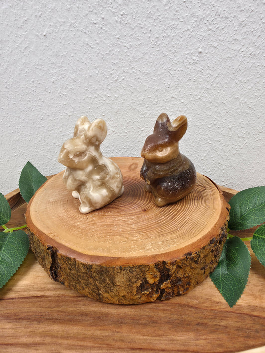Schokoladen Calcit Hase (wählbar)