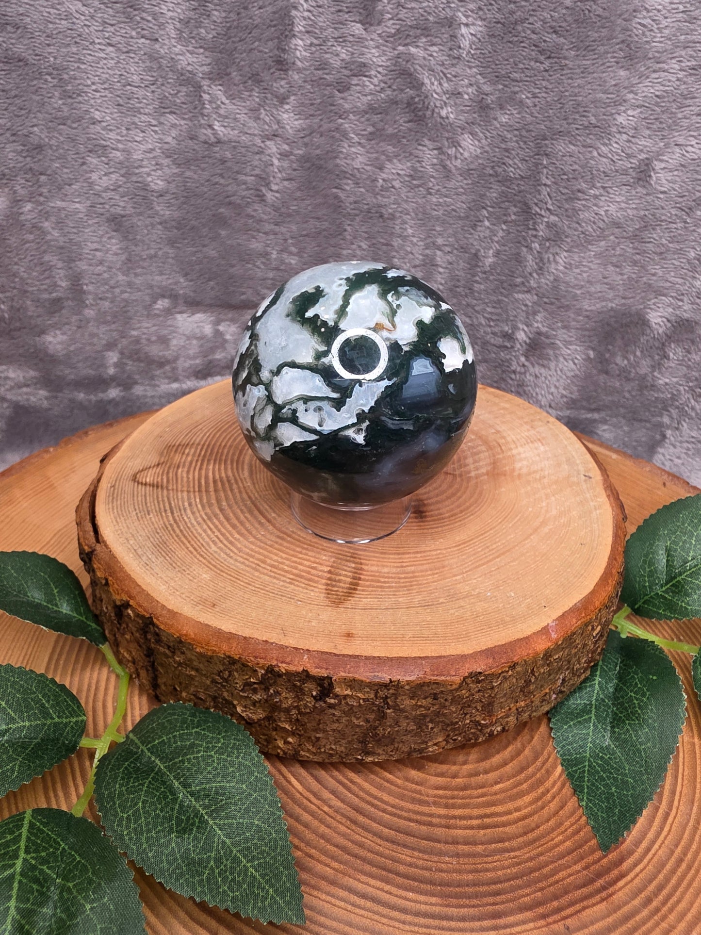 Moosachat Kugel (F25)