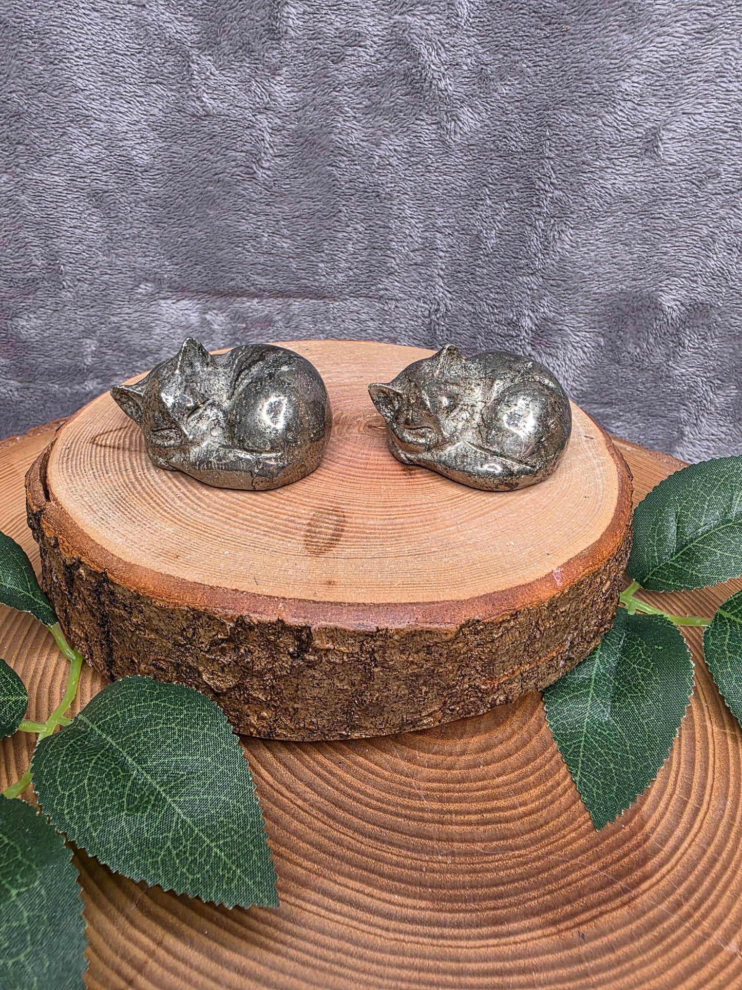 Pyrit schlafende Katze (wählbar)