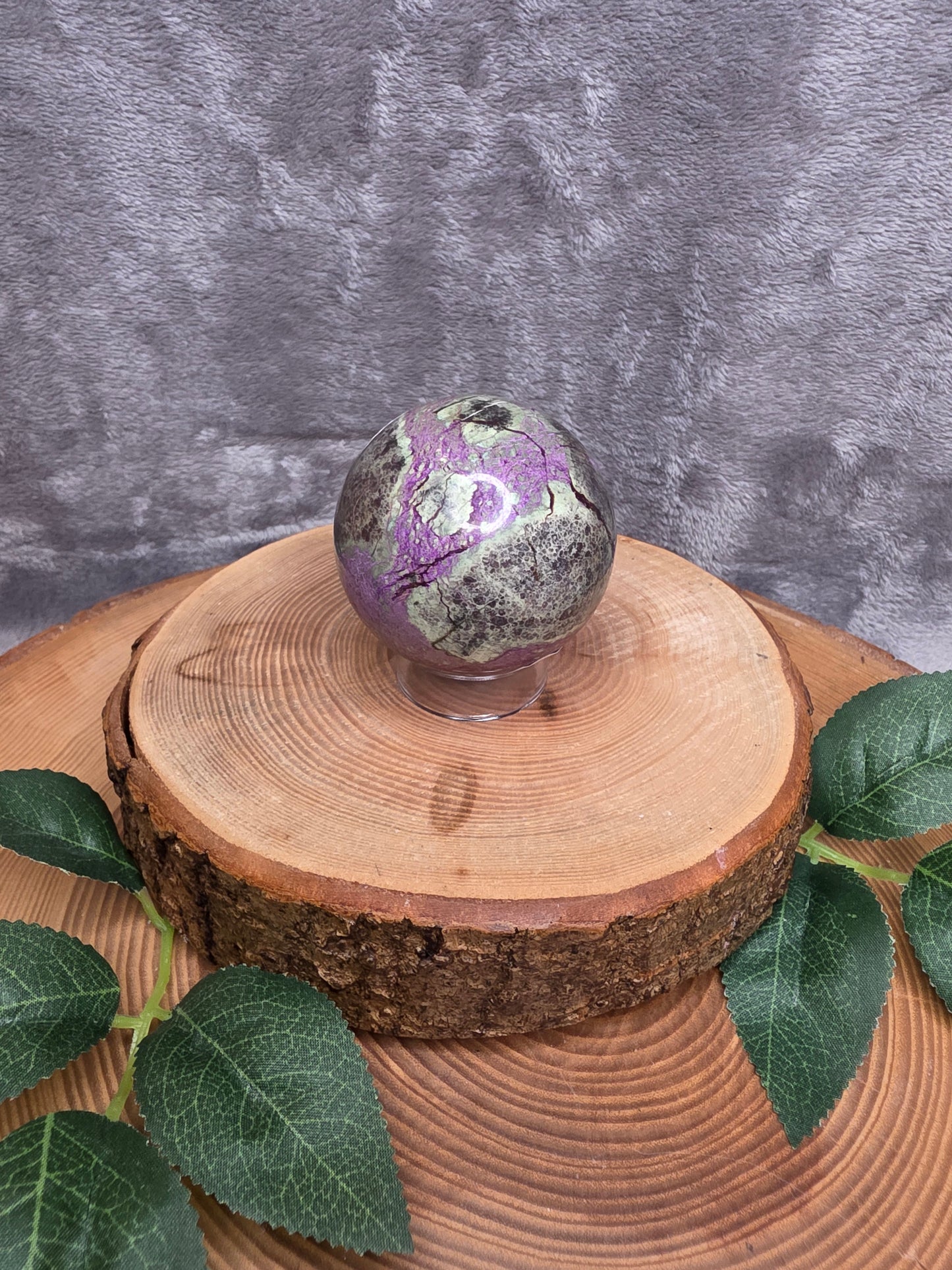 Stichtit Kugel (TI45)