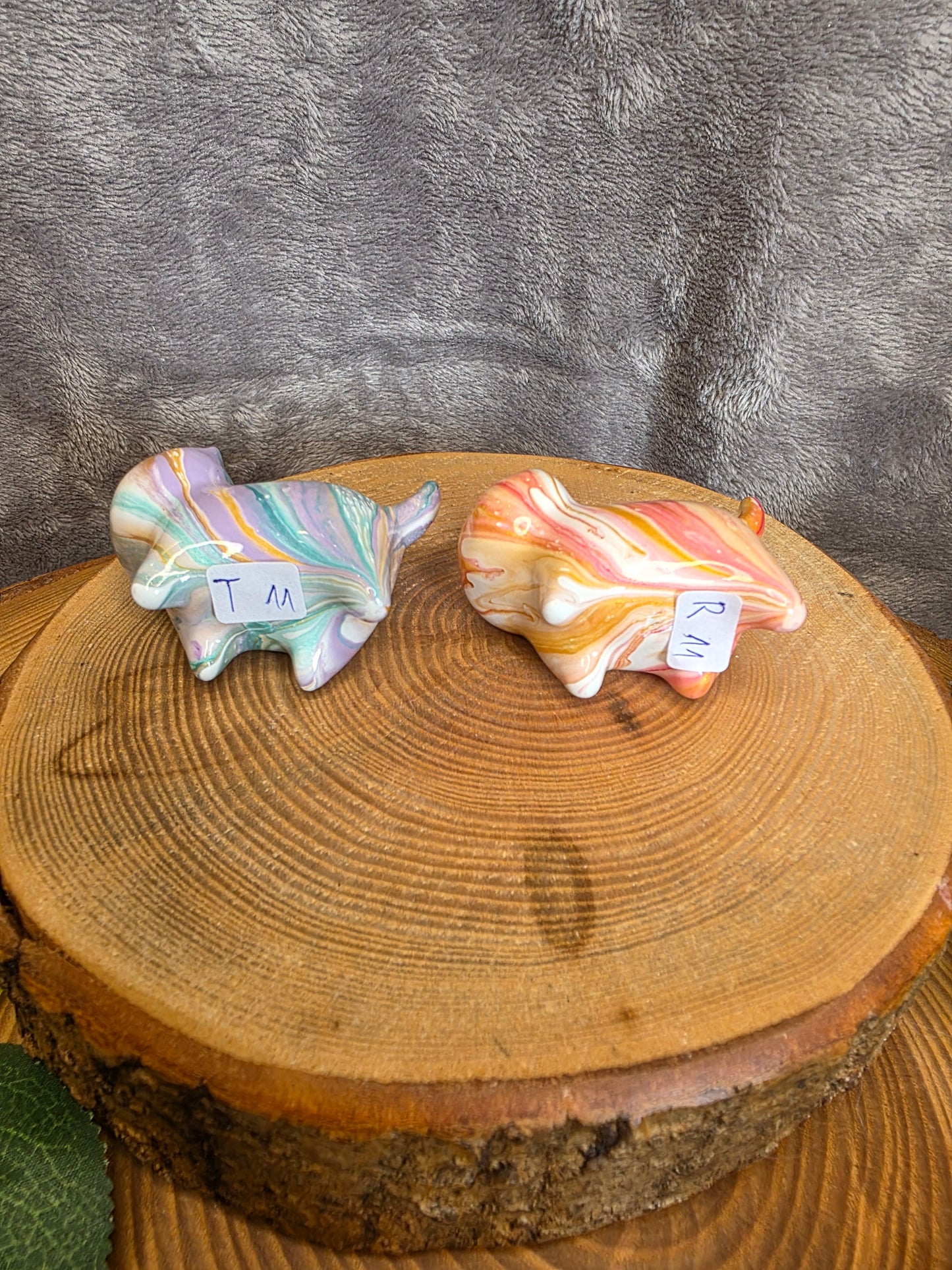 Sandelholz Katze mit Resin-Farbe