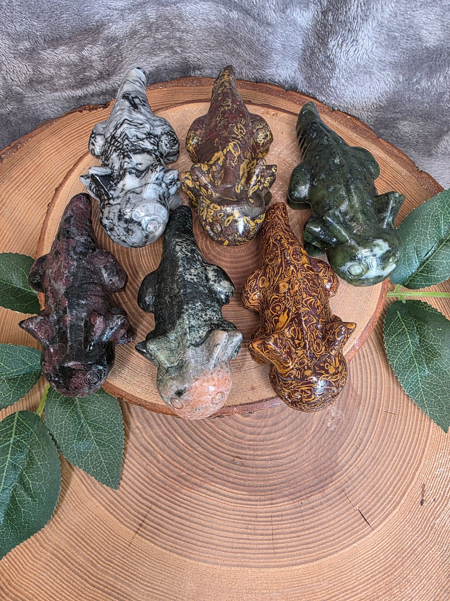 Axolotl Carvings (wählbar)